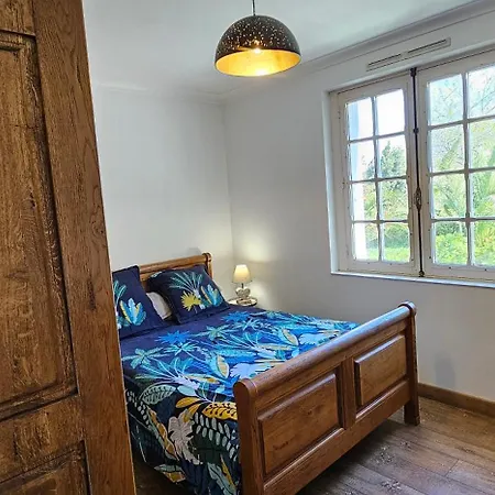 Chez Renee Et Raynal Bed & Breakfast
