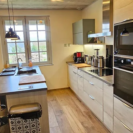Chez Renee Et Raynal Bed & Breakfast Plounévez-Lochrist