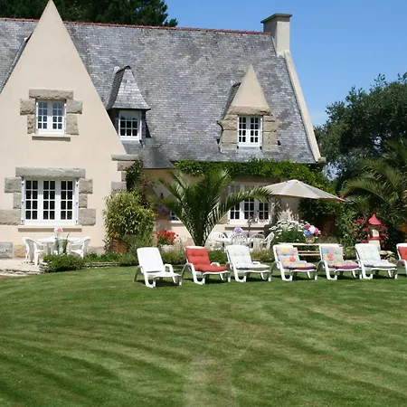 Chez Renee Et Raynal